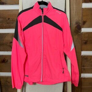 Saucony Women's Visipro lightweight jacket, size Medium Visipro Pink